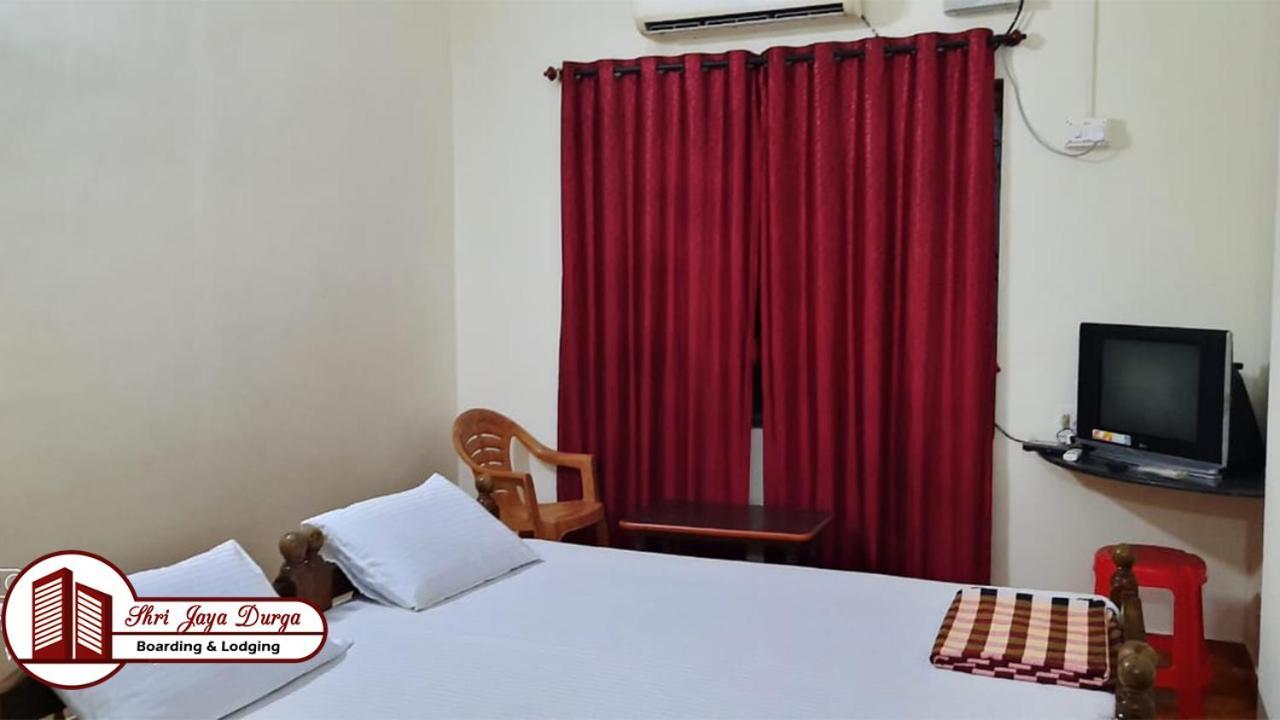 Shri Jaya Durga Boarding & Lodging Udupi Esterno foto